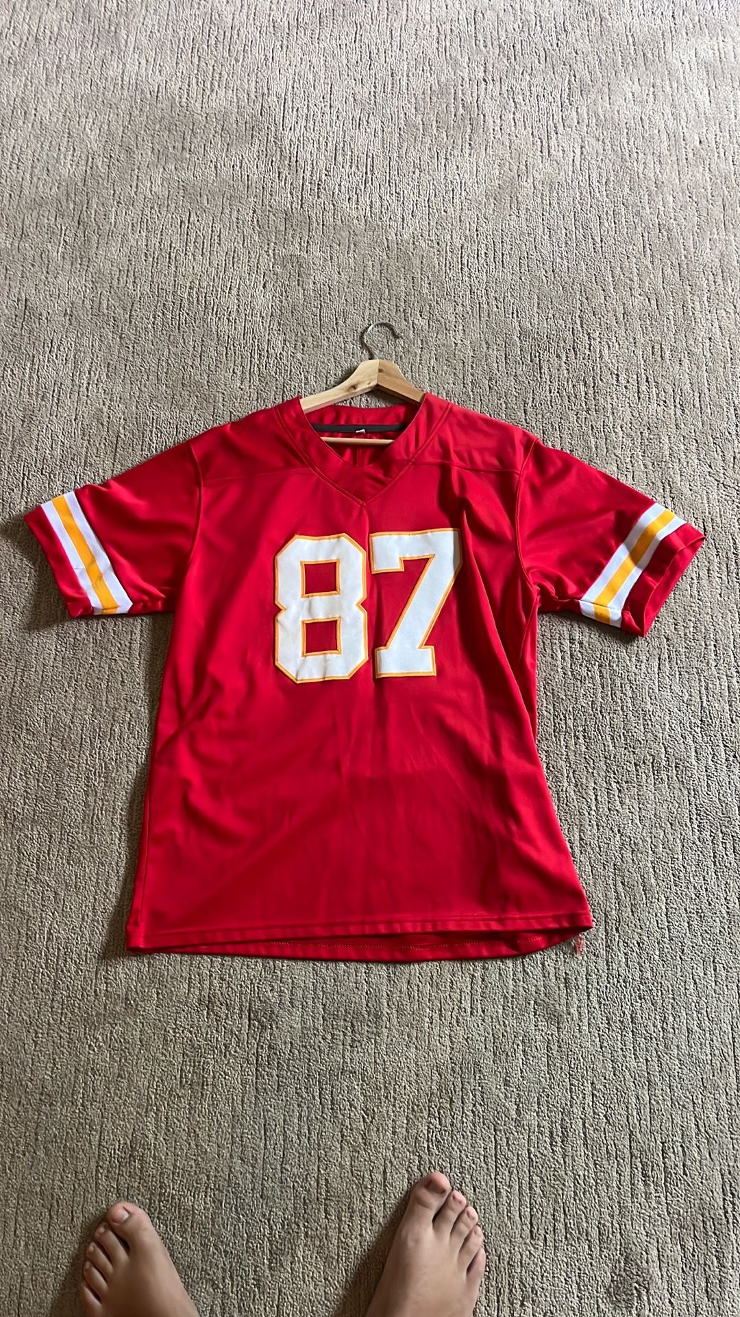 Travis Kelce jersey