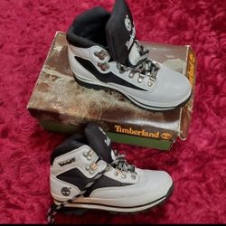 TIMBERLAND EUROHIKER WHITE LEATHER BOOTS!