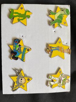Disney pins