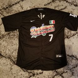 Urias Dodgers Jersey 