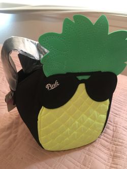 Victoria secret / icebox / beach bag / cooler / pink