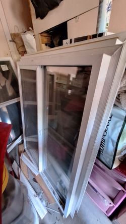 White Double Pane Window Unit
