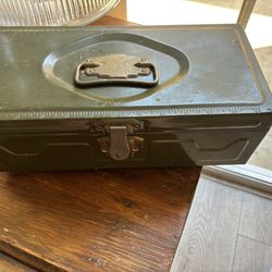 Vintage Union Green Steel Metal Tackle Tool Box