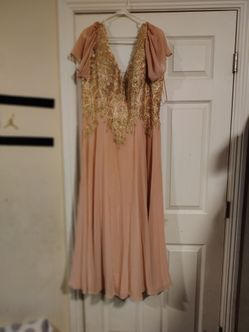 Vestido de fiesta , de boda  y vestido típico traslapado.
