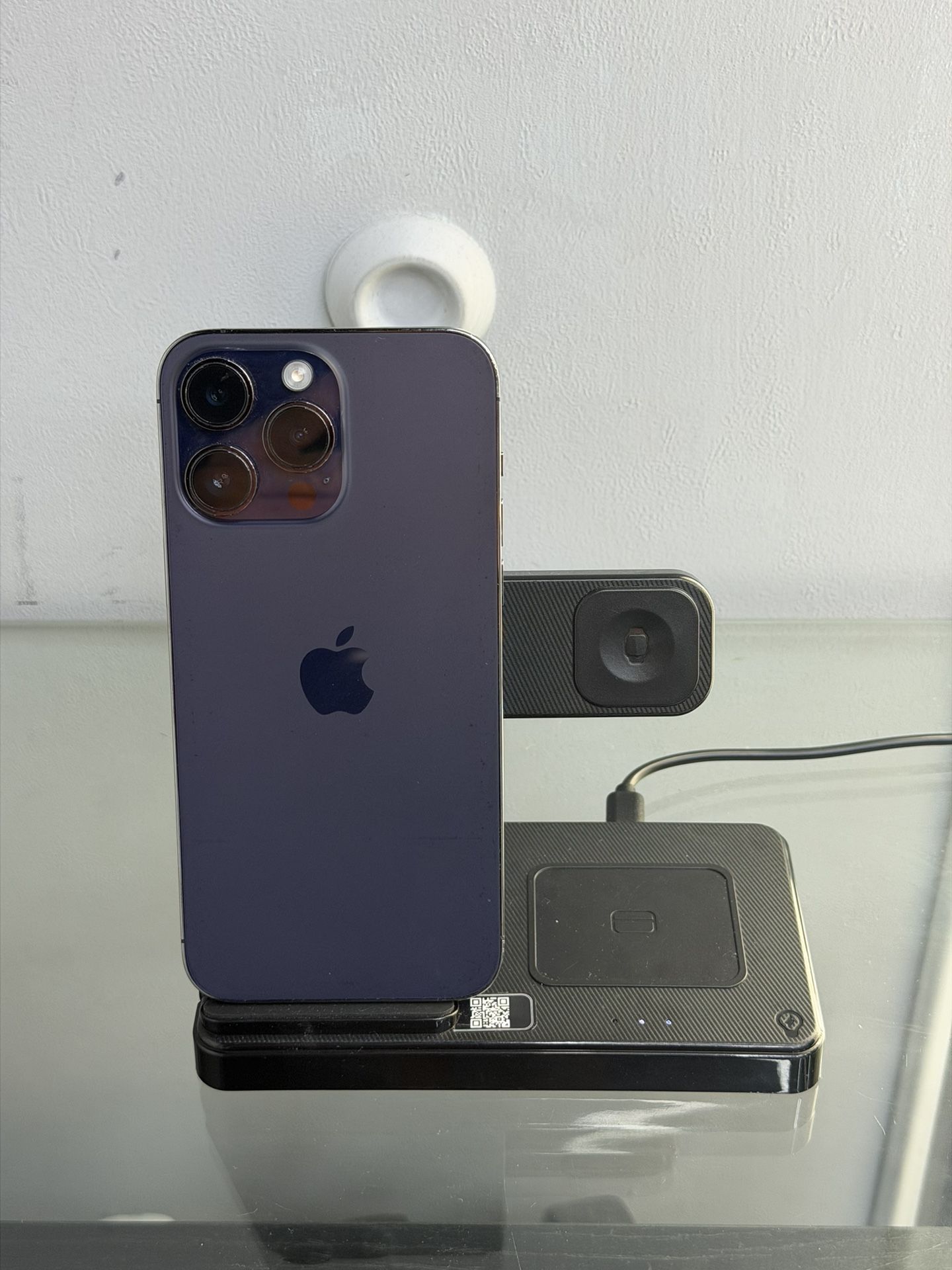 iPhone 14 Pro Max - Unlocked - 256gb