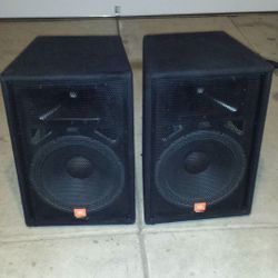 4- single 15" JBL JRX 115 Speakers