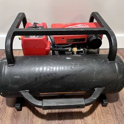 Milwaukee M18 FUEL 18-Volt Lithium-Ion Cordless 2 Gal. Electric Compact Quiet Compressor (Tool-Only)