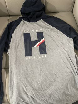Tommy Hilfiger Youth Boys Size(16/18) Hooded T-shirt