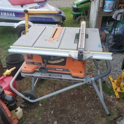 Ridged Table Saw Like New 