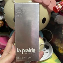 LA PRAIRIE SUNSCREEN SPF30