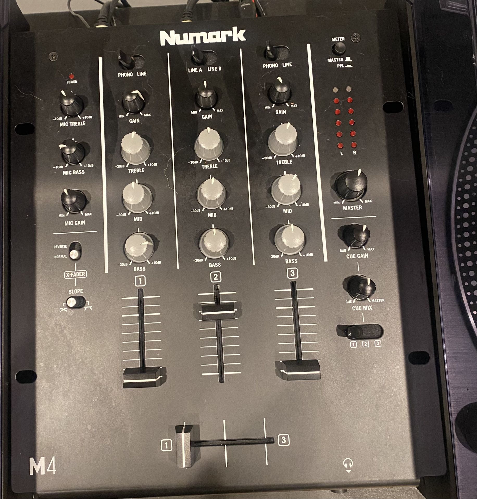 Numark M2 Mixer