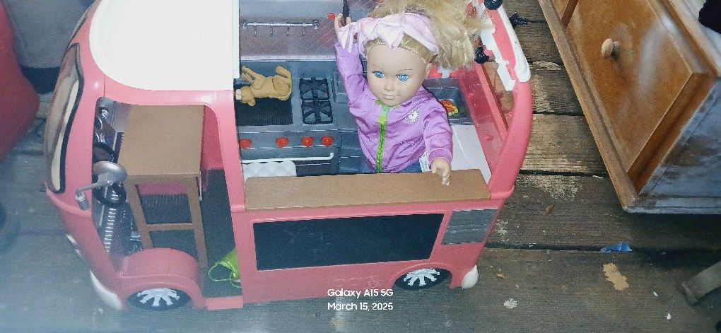 American Doll With Food Truck