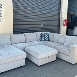 Sectional Couch 