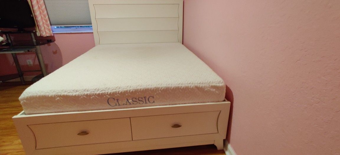 Queen Bed Frame White