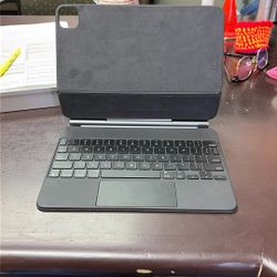 Apple Magic Keyboard 