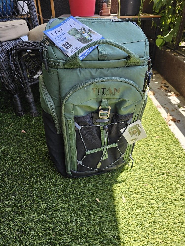 Titan 26 Can Backpack Cooler