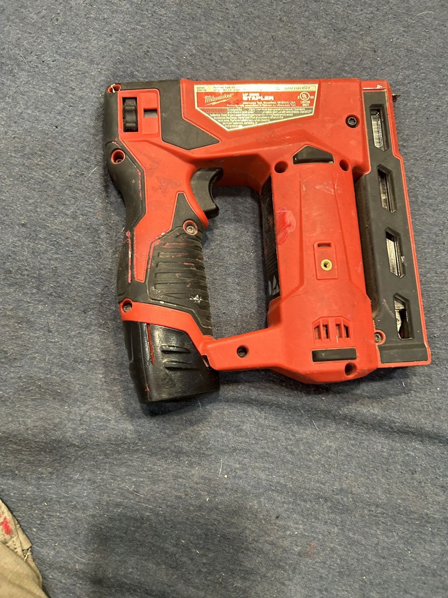 Milwaukee M12
