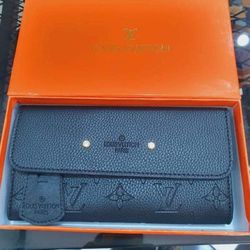 Navy Blue Wallet 🦋