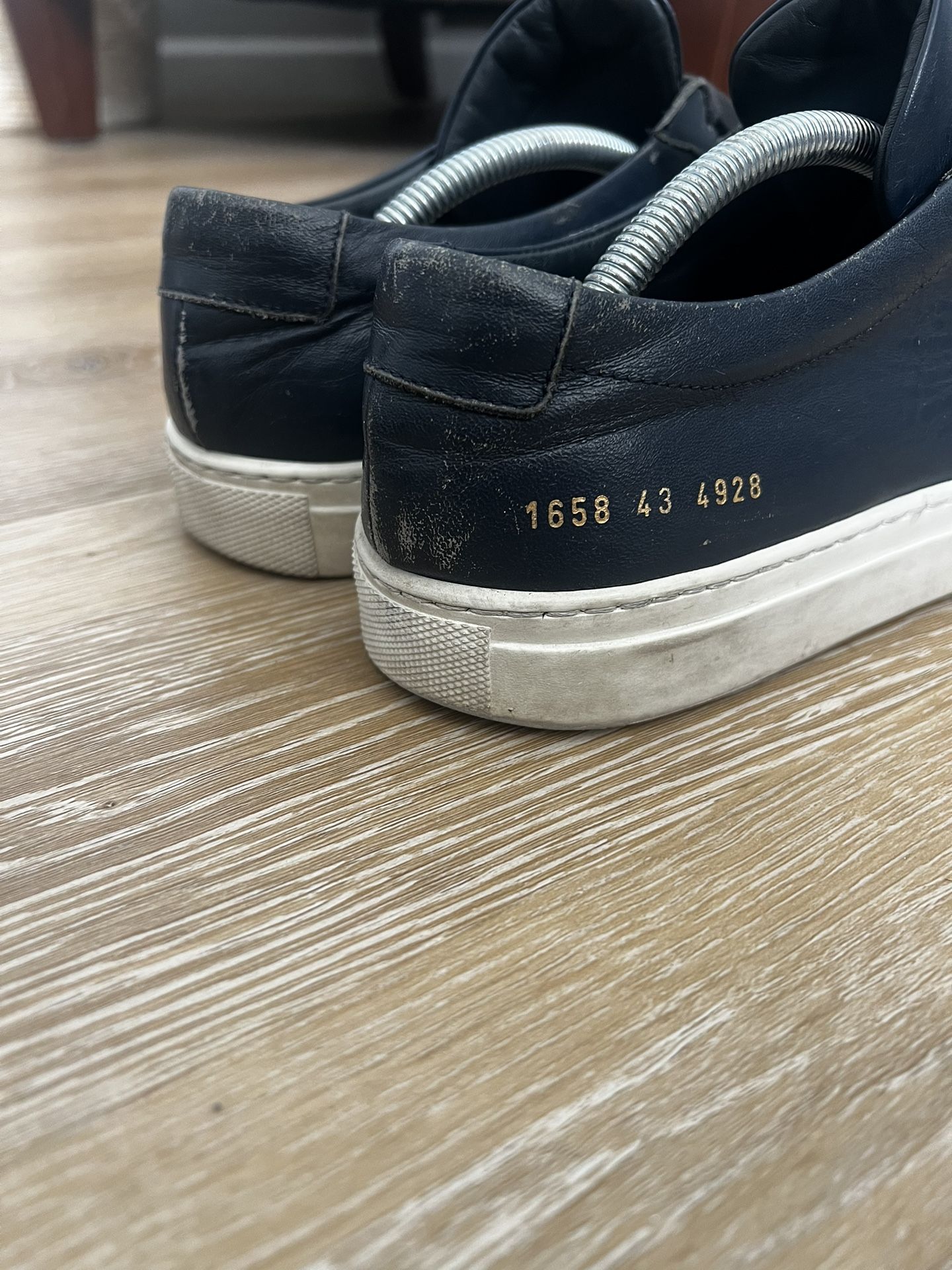 Common Project Achilles Low-Top Sneakers