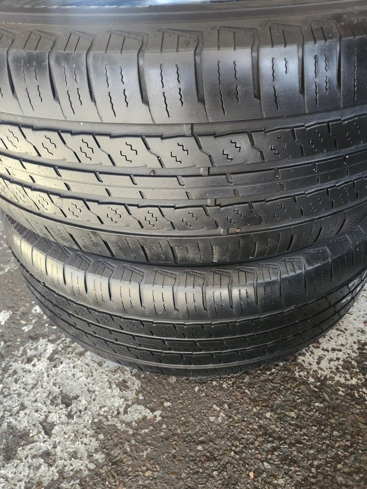 LIONHART 265 65 17 (TIRE PAIR)