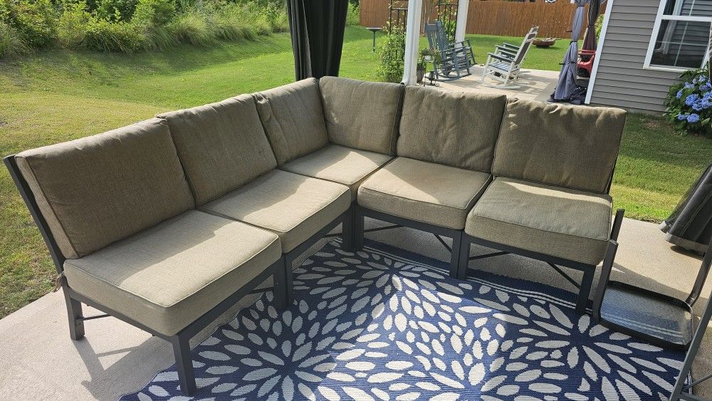 Patio Setting Set