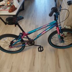 Girls 20 INCH Genesis Illusion Sport BMX Bike