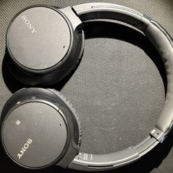 SONY WH-CH700N headphones bluetooth
