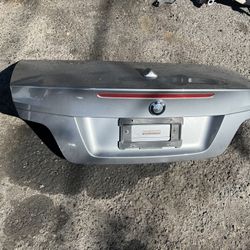 BMW 135i trunk 08-13
