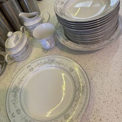 Antique Dinner & Serveware