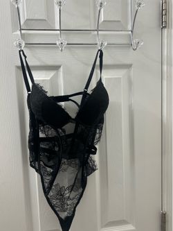 NWOT VICTORIAS SECRET LACE TEDDY