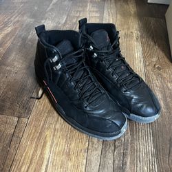 Men’s 11.5 Jordan 12 Utility Grind