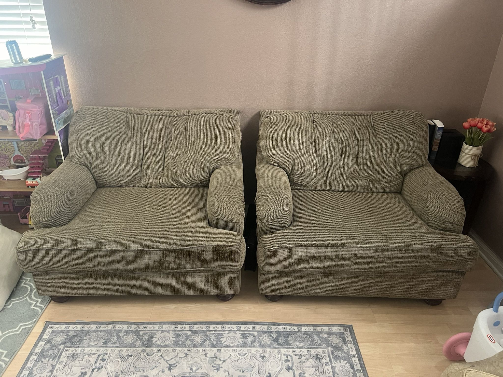 Couches/ Love Seats/ Sofas Full Set For $100 ( Pick Up Today)