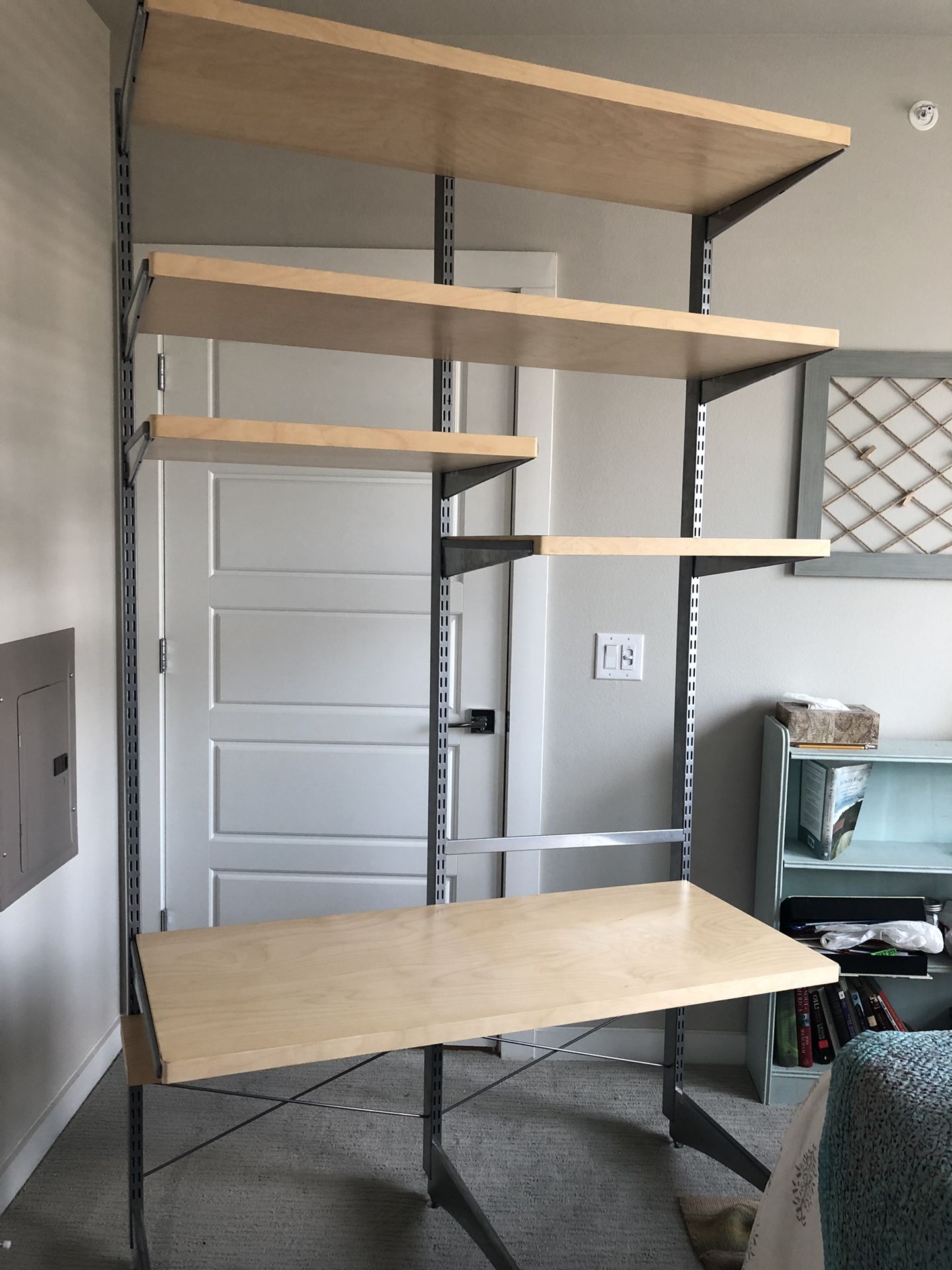 Elfa Freestanding Shelf / Desk / Media Console for Sale in Dallas, TX
