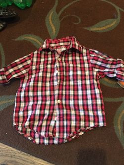 Size small little boy collar shirt