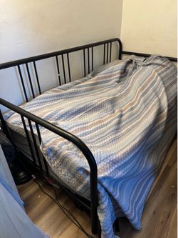 Twin metal frame