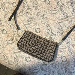 Michael Kors Crossbody