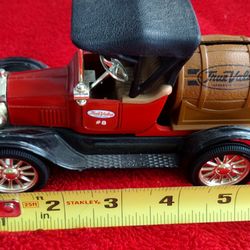 1991 ERTL  DIE CAST MODEL METAL  1918 FORD MODEL T RUNABOUT BARREL COIN BANK