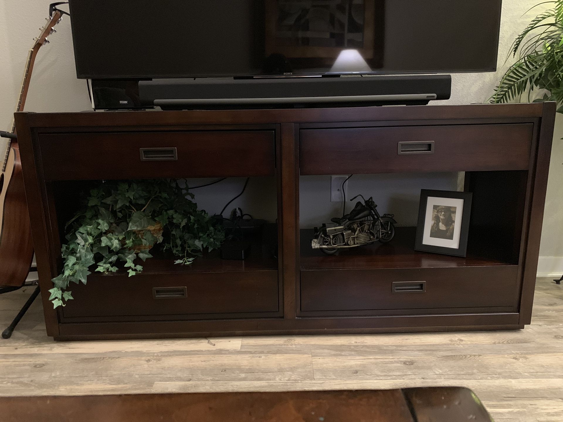 Thomasville Media console TV stand for Sale in Gilbert, AZ OfferUp
