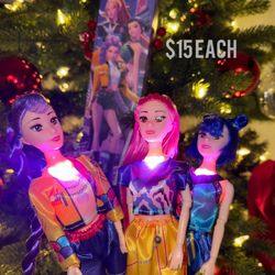 K Pop Demon Hunter Dolls