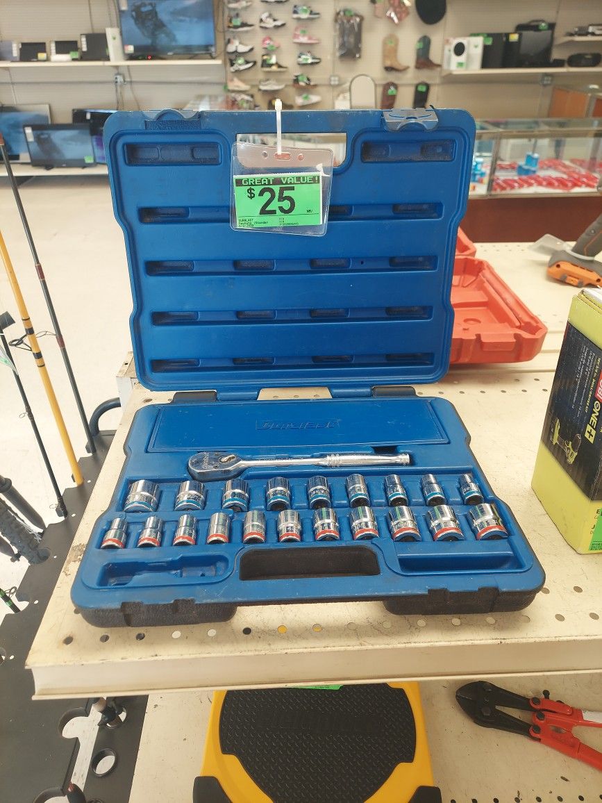 Duralast Socket Set