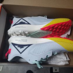 NEW Nike Air Zoom Kiger 6 Men's Size 11.5