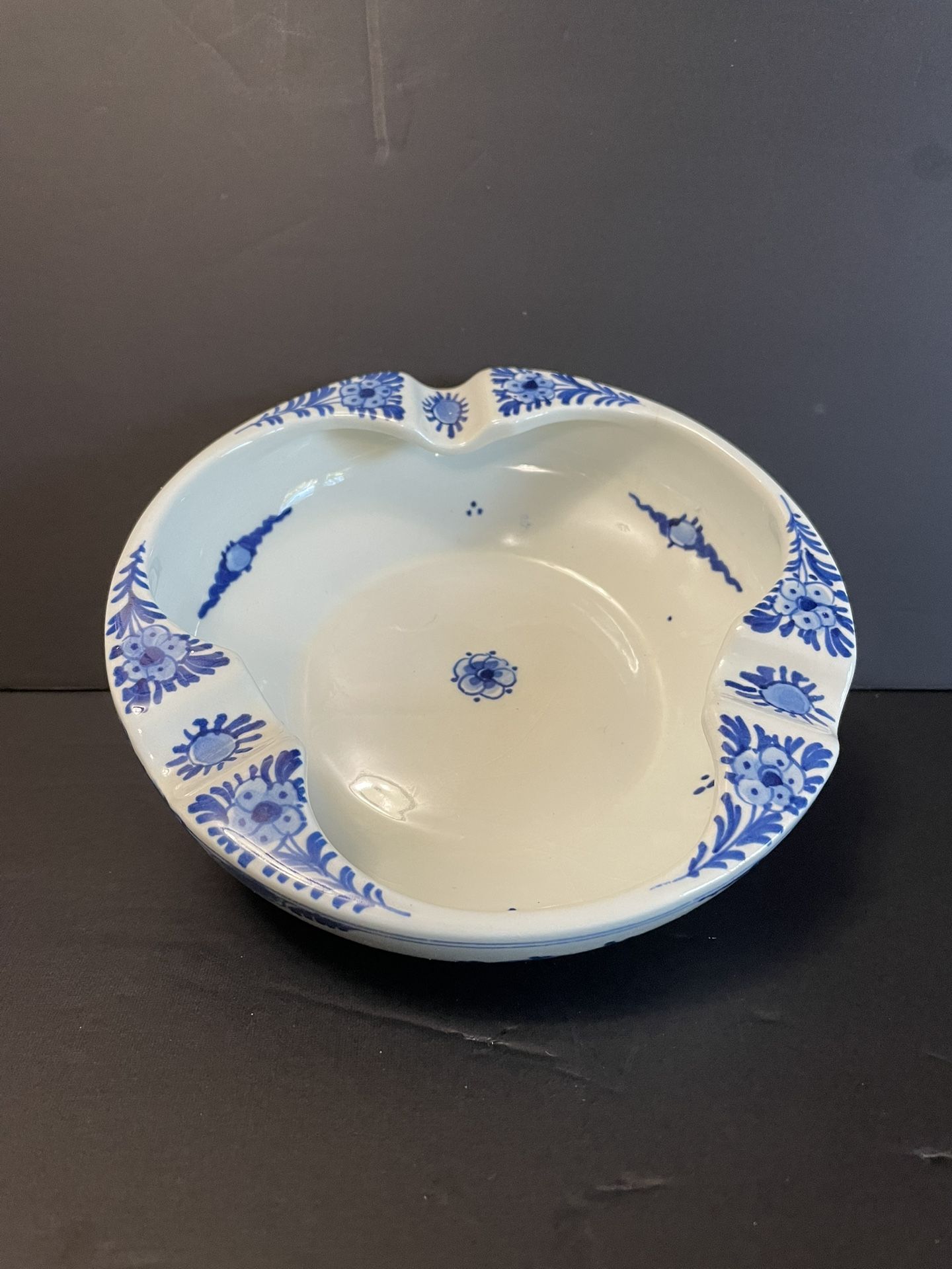 Delft Floral Design Ashtray