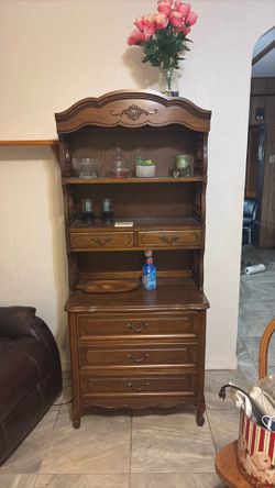 Vintage hutch