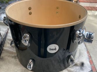 12” rack tom by: Taye drums. Read below.