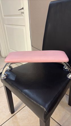 Hand rest