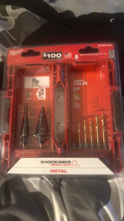Milwaukee step and drill bit set