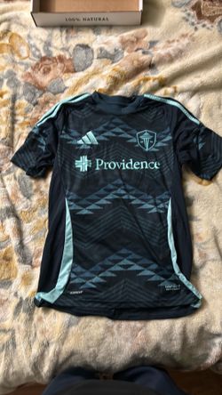 Sounders Away jersey adult medium slim fit