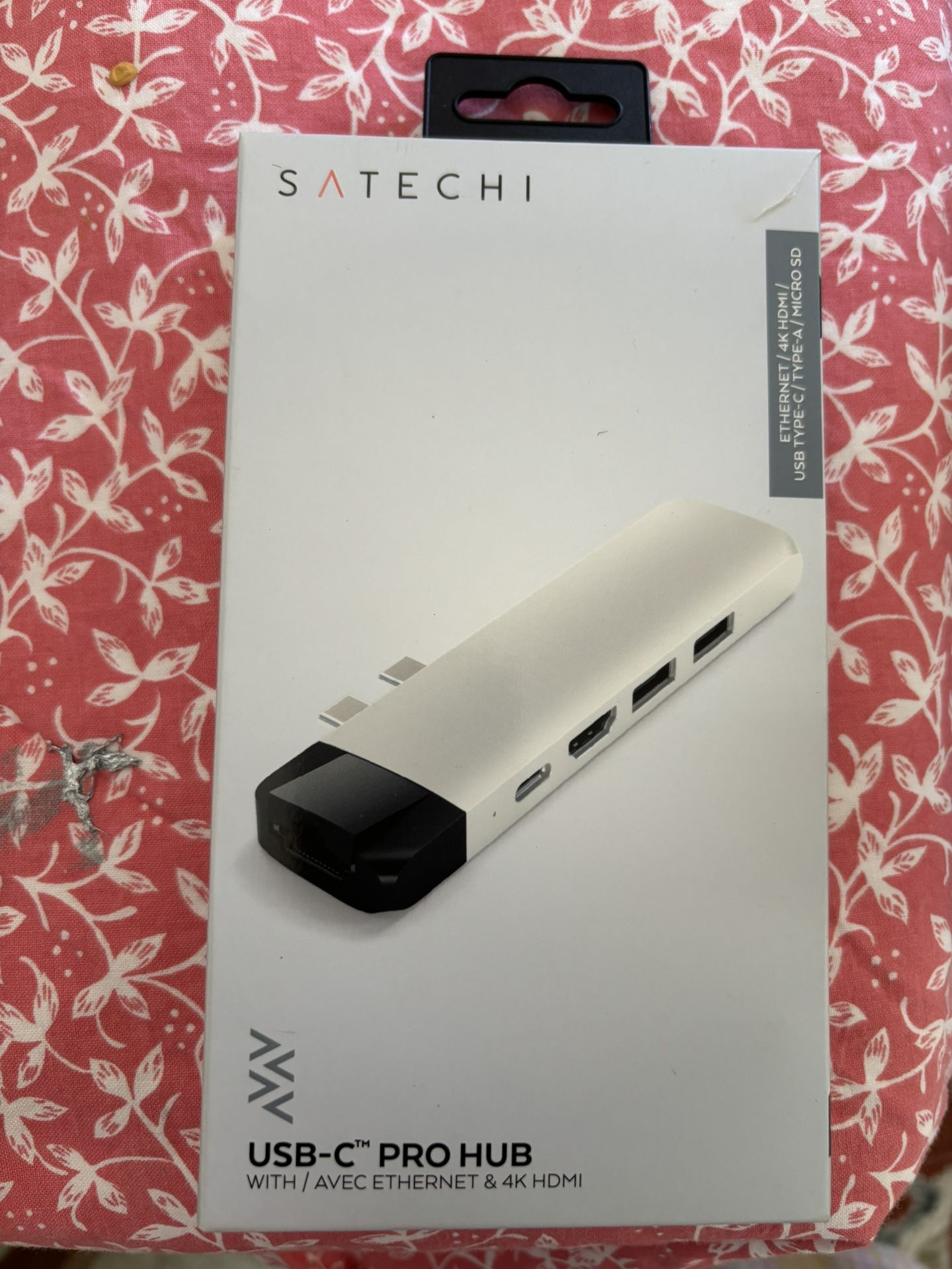 satechi usb-c pro hub with ethernet & 4k hdmi