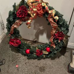 29” Pre-lit Christmas Wreath , Costco Brand , $38