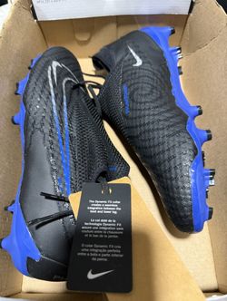 Cleats Phantom Size 8M